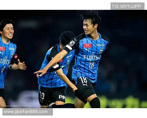 新泻队与太阳神队的激烈对决展现足球魅力与团队精神的巅峰时刻