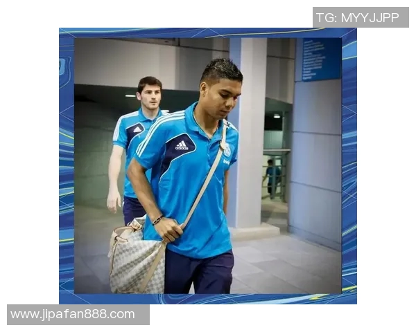 卡塞米罗的足球之路从巴西到欧洲的辉煌与挑战 卡塞米罗的足球之路从巴西到欧洲的辉煌与挑战