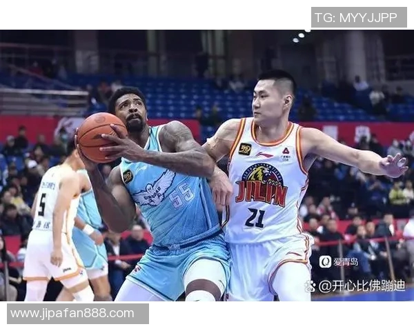 2019年CBA广东队对阵青岛队精彩直播回顾与赛况分析 2019年CBA广东队对阵青岛队精彩直播回顾与赛况分析