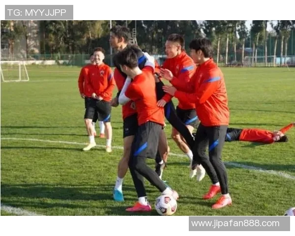 深圳足球队耐力提升之路探讨与实践分析