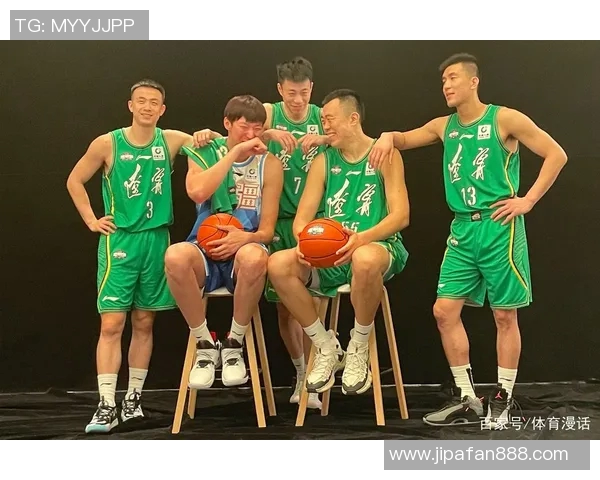 深圳篮球队战术揭秘：从战术布局到球员配合的全面分析与探讨